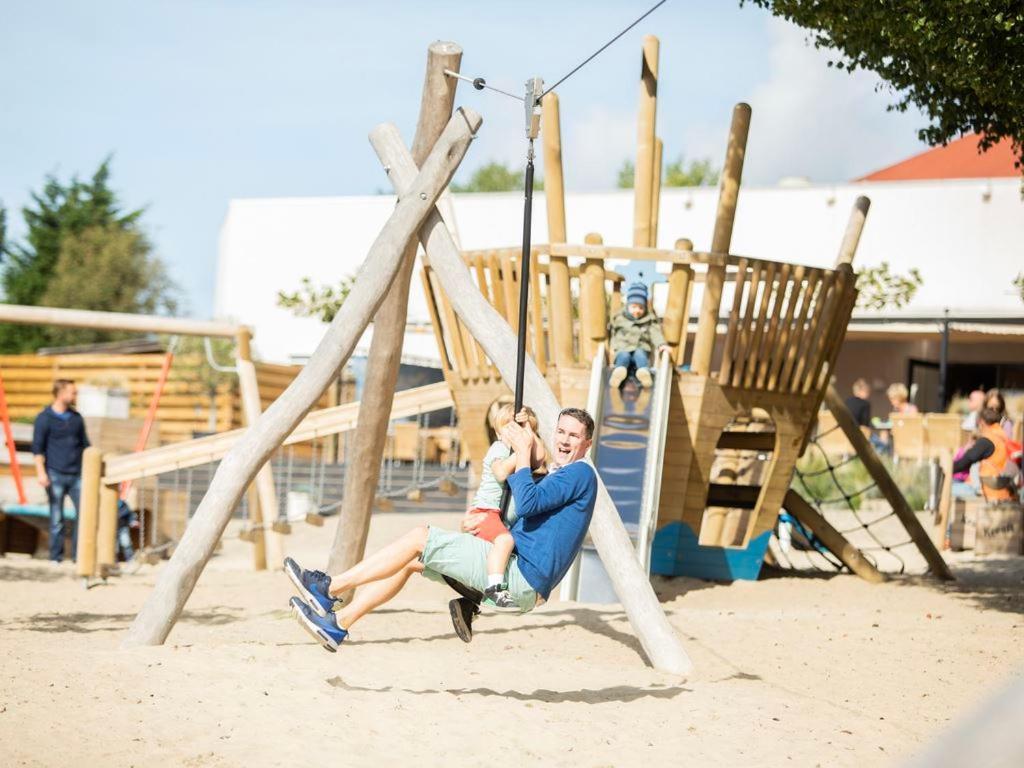ホテル Port Greve ブローウェルスハーヴェン エクステリア 写真